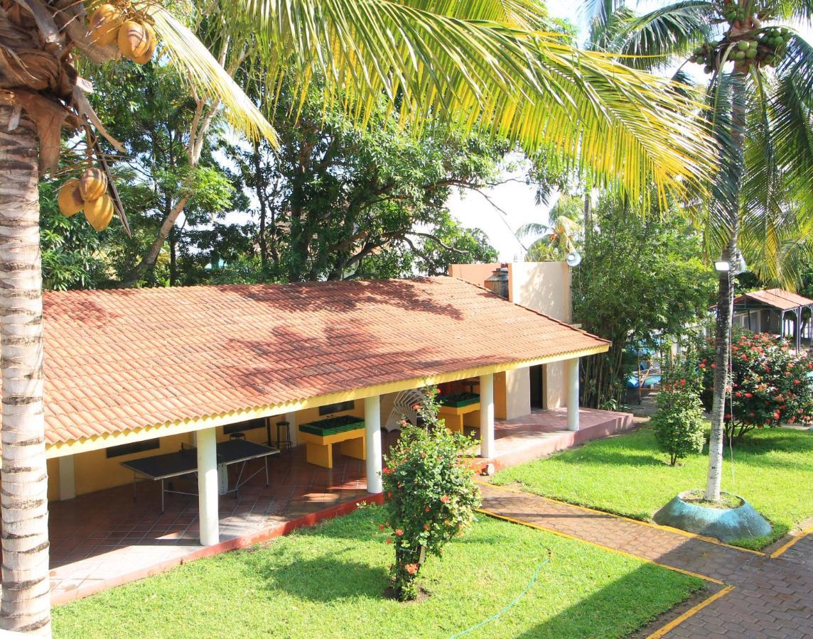 Hotel Gran Palmeiras Playa Chachalacas ภายนอก รูปภาพ