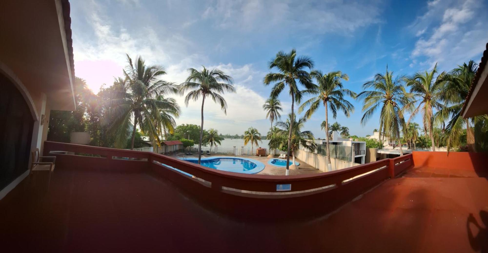 Hotel Gran Palmeiras Playa Chachalacas ภายนอก รูปภาพ